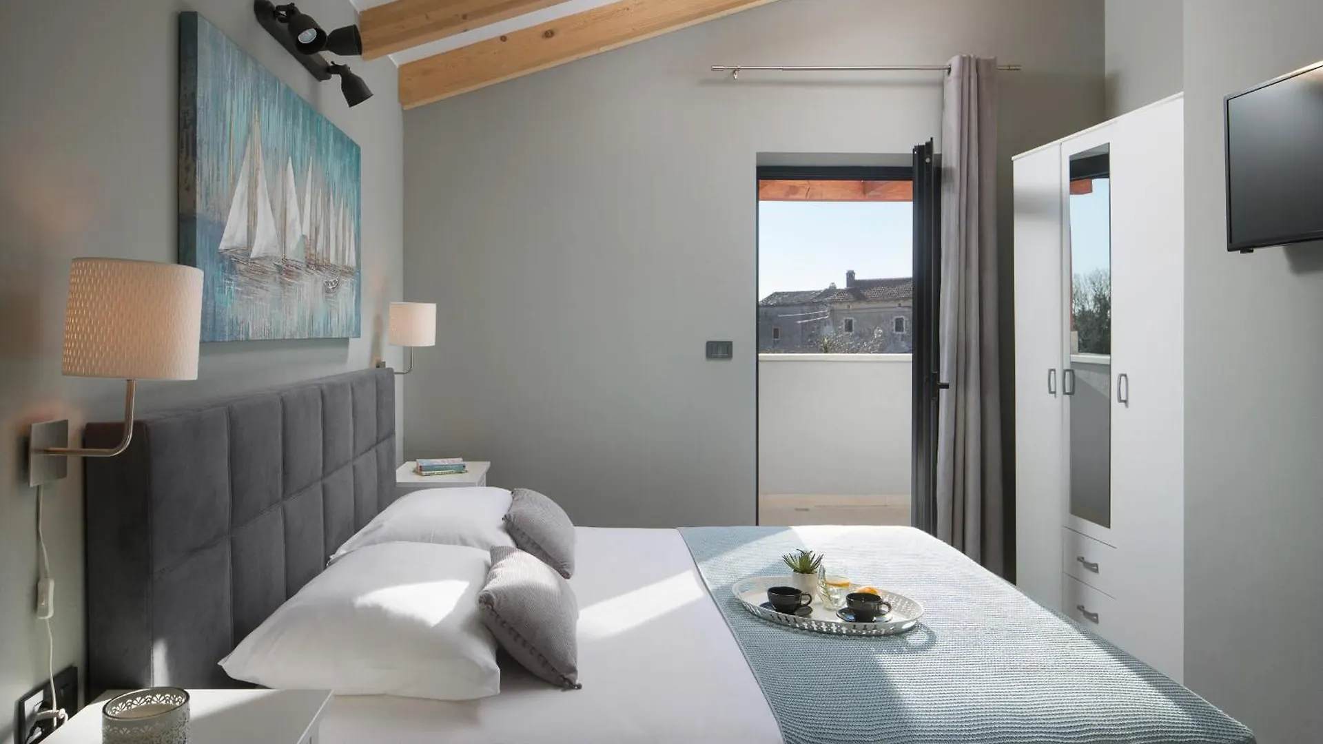 Villa Korat For 8 People In Central Istria With Sauna & Children Playground Divsici
